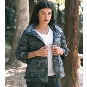 Anorak Crop Sleeve Puffer Jacket Black Camo Size M NEW